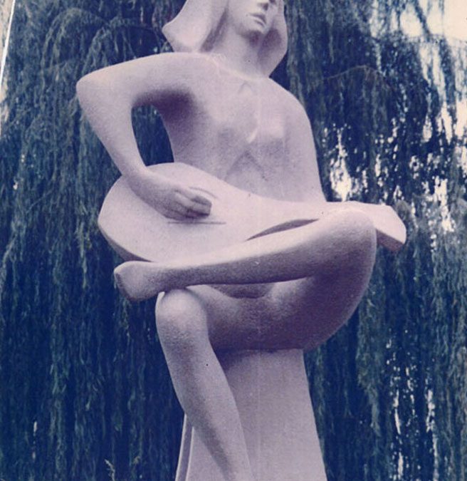 Chica del Laud