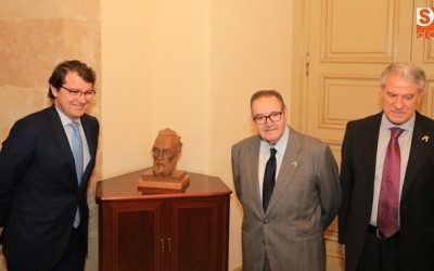 Agustín Casillas, miembro de honor del CES